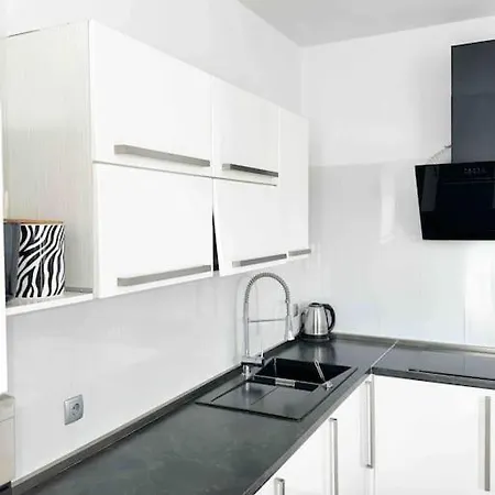 Modern For 2 In The Center Of The Town *